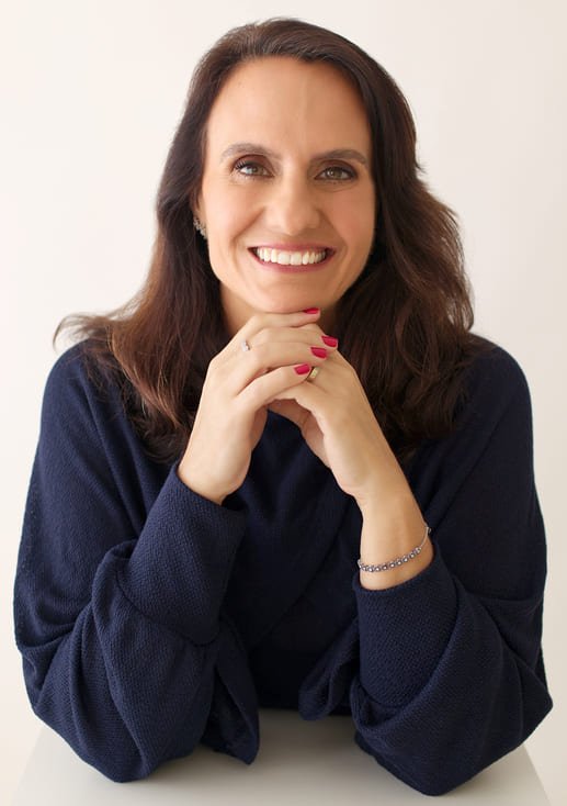 Dra. Danielle Boni | Oftalmologista Especialista em Retina Clínica e Cirúrgica